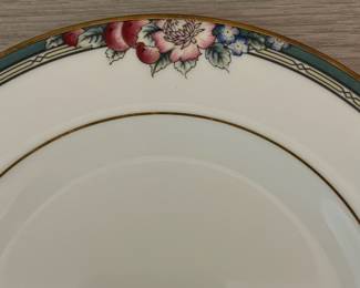 F58 - $125. Royal Doulton 1994. English Fine Bone China. "Orchard Hill" H5233.