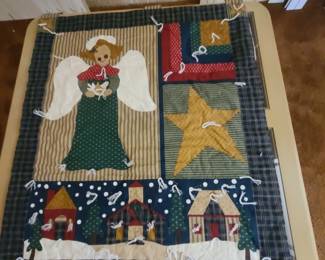 Quilted Christmas Hanging