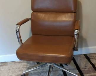 Rolling Faux Leather Office Chair