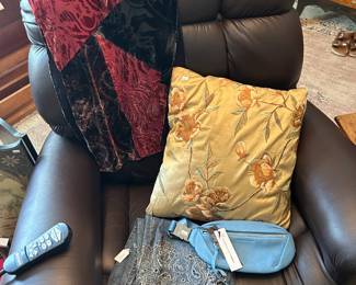 Decorative Pillow, Lift Chair Recliner
