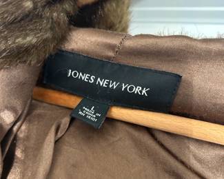 Women's Clothing - Jones New York