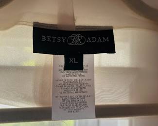 Women's Clothing - Betsy Adam