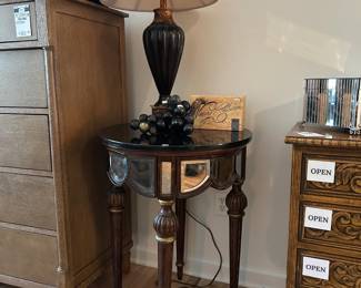 UGG Scuffette II Slippers, Wooden Side Table, Decorative Table Lamp