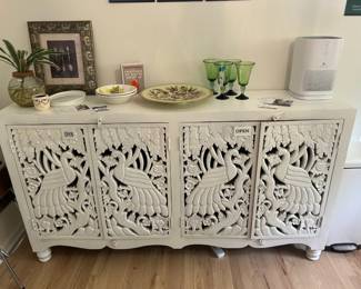Sideboard