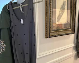 Women's Clothing, Wall Decor
