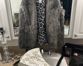 Women's Clothing