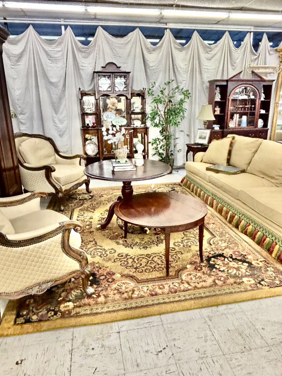 Lots of great items!!!!