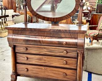 Empire Dressser