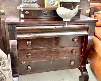 Empire Chest