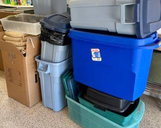 House has many empty bins