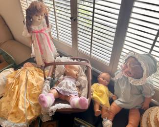 Small 5x doll collection