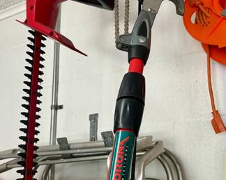 Tree pruner