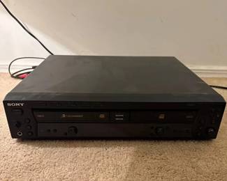 SONY 5 CD Changer and Recorder RCDW500C