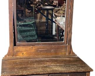 Victorian Style Dresser with Swivel Mirror