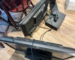 various tv's. (no remotes)