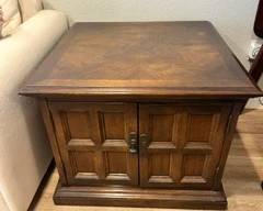 Vintage Ethan Allen Classic Manor Square Storage end table (2of2)