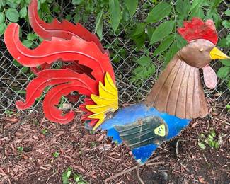 Colorful Metal Rooster Garden Sculpture