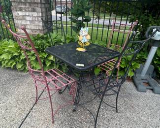 Woodard Wrought Iron Bistro Set with Owl Figurine