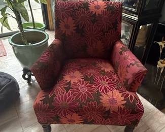 Pier Liliana Daisy Armchair