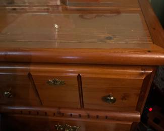 Night stand