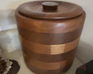MidCentury Modern Wood Ice Bucket