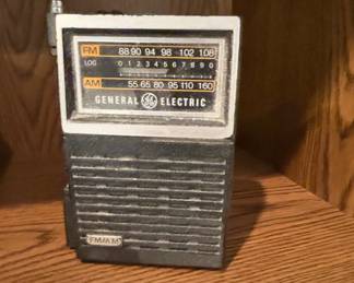 General Electric Portable AM or FM Transistor Radio Model B