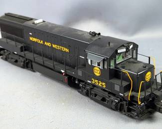 M.T.H. Electric Trains Norfolk And Western U25B Diesel Engine #3525, In Original Box