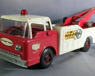 NY-Lint Hi-Way Emergency Tow Truck