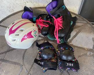 Roller Blade Set With Helmet And Knee Pads