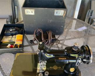 Singer Sewing Machine