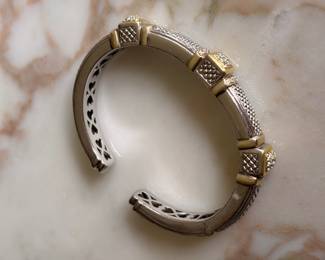 Judith Ripka JR Two Collection $550 18KT gold + diamond cuff 
