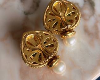 Danuta 18kt Cabochon Peridot & South Sea Pearl Earrings $3995