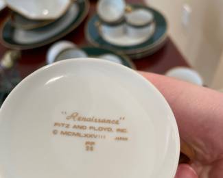 Fitz & Floyd "Renaissance" Dinnerware Set
