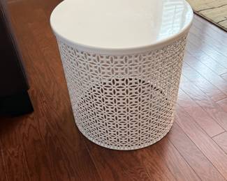 18" Round Table $20