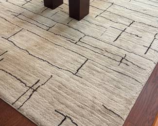 8 x 11 Contemporary Rug $45