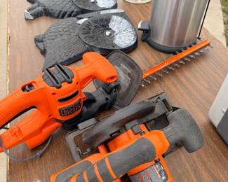 Black+Decker hedge trimmers