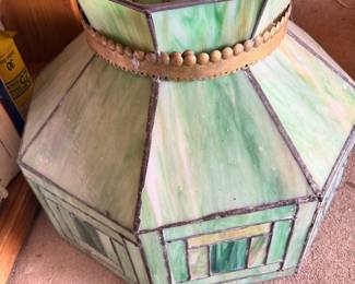 Tiffany-style stained glass lamp shade