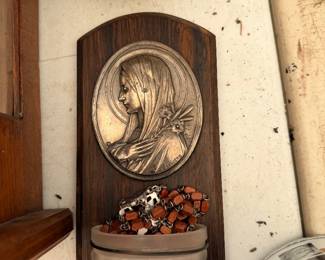 Virgin Mary religious wall plaque