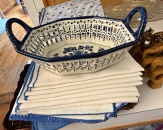 Delft Blauw Handpainted Basket