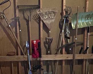 Assorted Garden Tools Lot