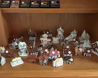 Assorted Collectible Miniature Houses Collection Possibly David Winter, Lemax, Dept. 