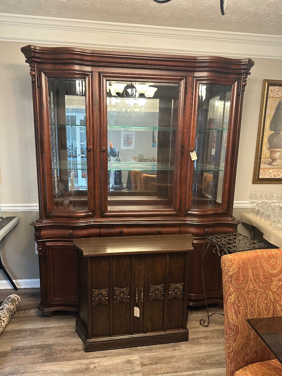 China cabinet