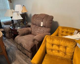 Lazy Boy chairs and vintage Kroehler chairs