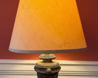 Neoclassical Style Urn Table Lamp