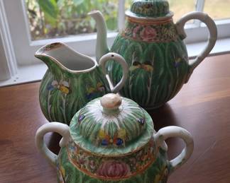 Famille Rose Porcelain Tea Set