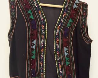 Embroidered Folk Vest Style