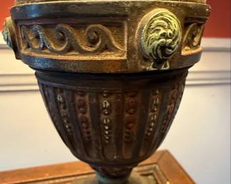 Neoclassical Style Urn Table Lamp