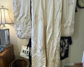 ***Available For Presale*** Japanese Silk Wedding Kimono $125