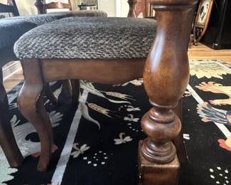 ***Available For Presale*** Kitchen Dining Table w/ 4 Chairs $125