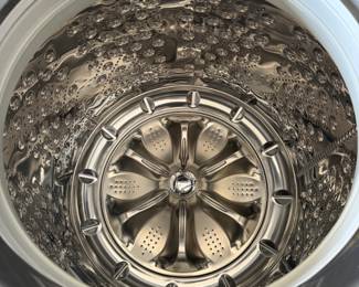 ***Available for pre sale*** LG Electric Washer $450 ( per owner about 1 year old )